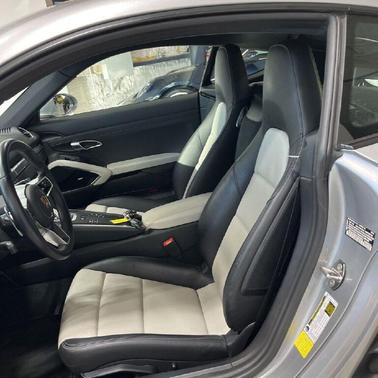 2019 Porsche 718 Cayman Base