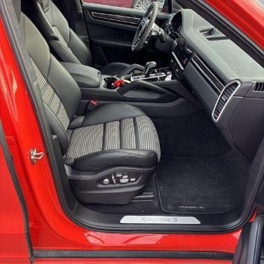 2020 Porsche Cayenne S