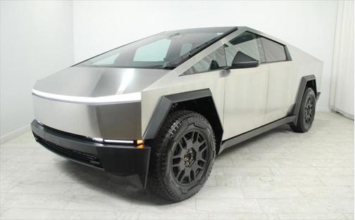 2024 Tesla Cybertruck Cyberbeast
