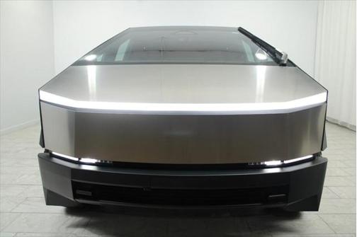 2024 Tesla Cybertruck Cyberbeast