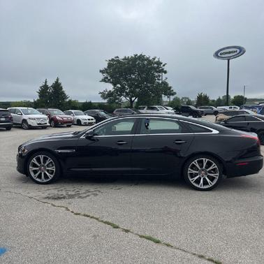 Santorini Black Metallic 2019 Jaguar XJ XJL Portfolio