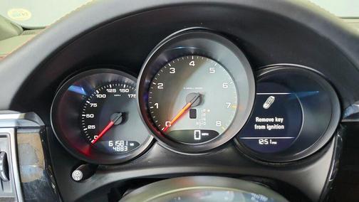 2016 Porsche Macan S