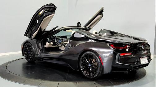2019 BMW i8 
