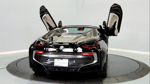 2019 BMW i8 