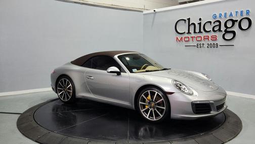 GT Silver Metallic 2017 Porsche 911 Carrera