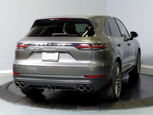 2020 Porsche Cayenne S