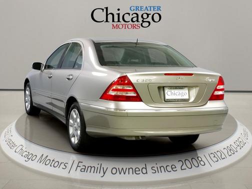 2005 Mercedes-Benz C-Class Luxury 4MATIC
