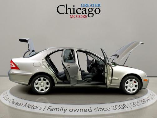 2005 Mercedes-Benz C-Class Luxury 4MATIC