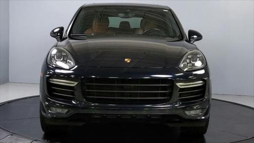 2016 Porsche Cayenne GTS
