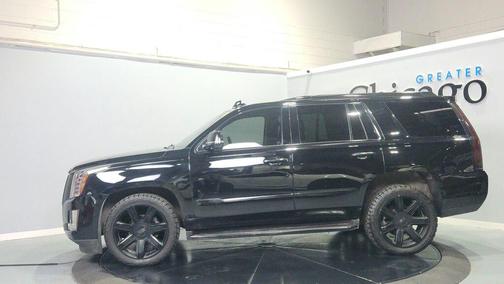 2018 Cadillac Escalade Luxury