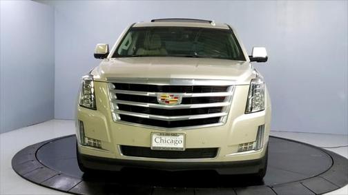2017 Cadillac Escalade Luxury