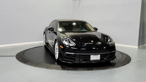 2018 Porsche Panamera 4S