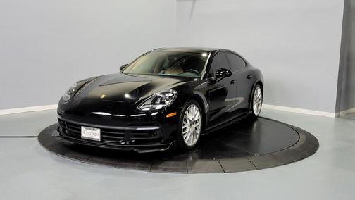 2018 Porsche Panamera 4S