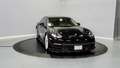 2018 Porsche Panamera 4S