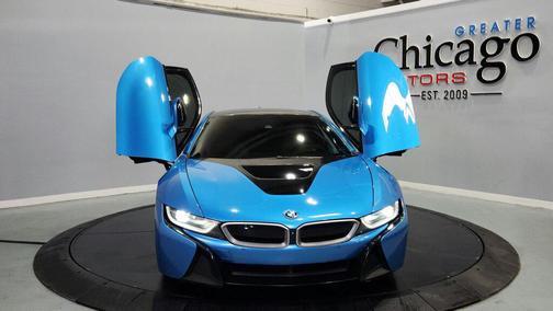Protonic Blue Metallic w/Frozen Gray Accent 2014 BMW i8 Base