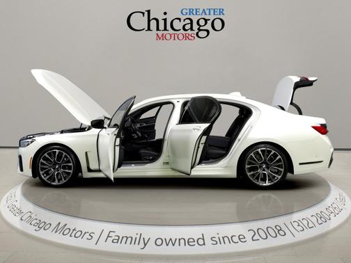 2022 BMW 750 i xDrive