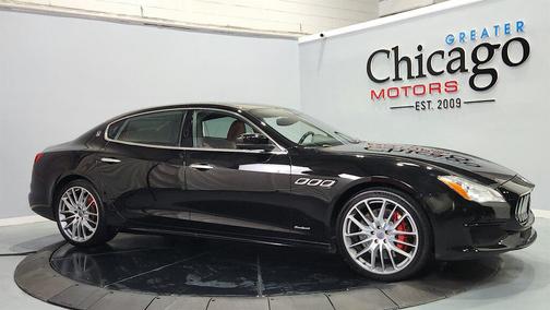 Mythos Black Metallic 2017 Maserati Quattroporte GTS GranSport