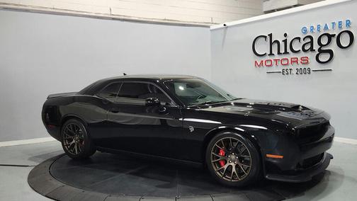 Pitch Black Clearcoat 2016 Dodge Challenger SRT Hellcat
