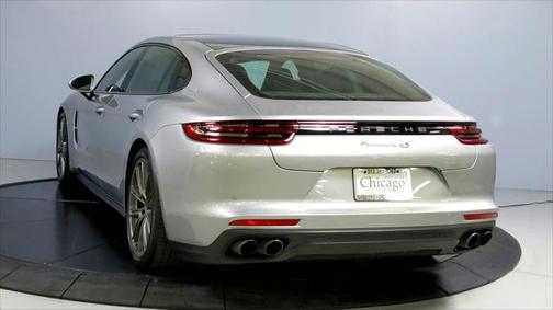 2018 Porsche Panamera 4S Executive