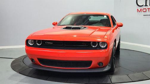 Go Mango 2018 Dodge Challenger R/T Scat Pack