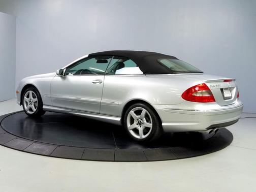 2007 Mercedes-Benz CLK-Class 550 Cabriolet