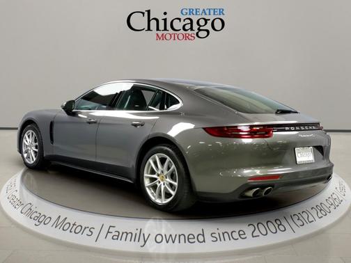 2017 Porsche Panamera 4S