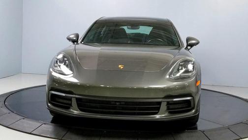 2017 Porsche Panamera 4S