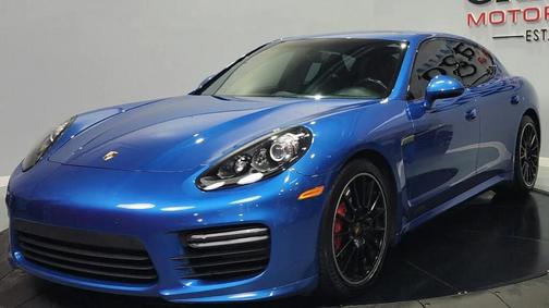 2015 Porsche Panamera GTS