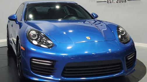 2015 Porsche Panamera GTS