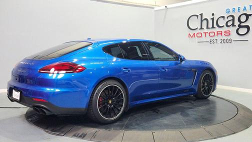 2015 Porsche Panamera GTS