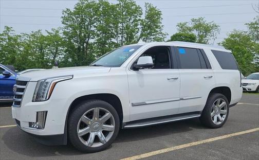 2018 Cadillac Escalade Luxury