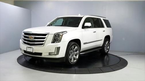 2018 Cadillac Escalade Luxury
