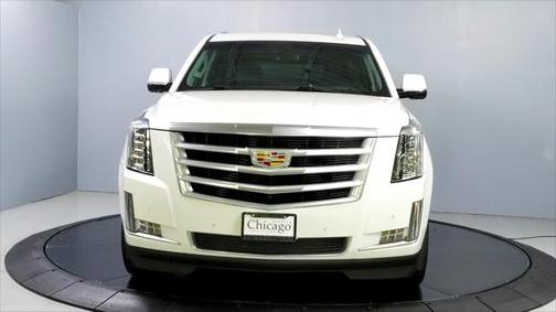2018 Cadillac Escalade Luxury