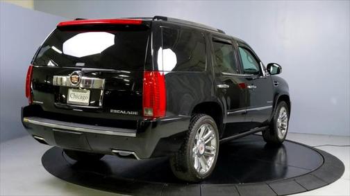 2013 Cadillac Escalade Platinum Edition