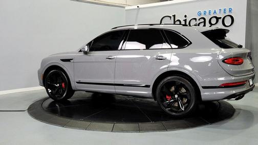 2022 Bentley Bentayga V8
