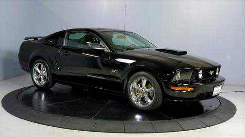 2008 Ford Mustang GT Deluxe