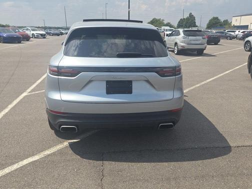 2020 Porsche Cayenne Cayenne