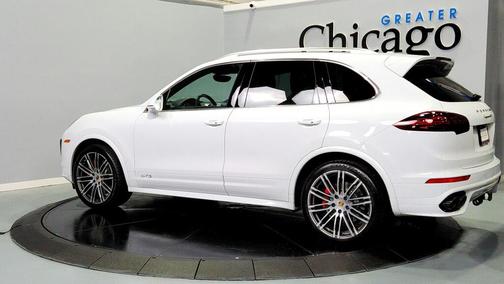 2017 Porsche Cayenne GTS