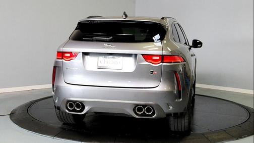 2020 Jaguar F-PACE SVR