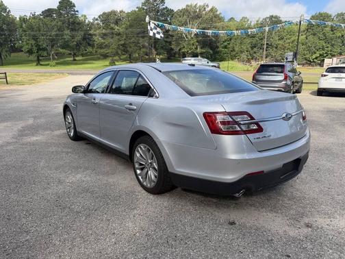 Ingot Silver Metallic 2019 Ford Taurus Limited