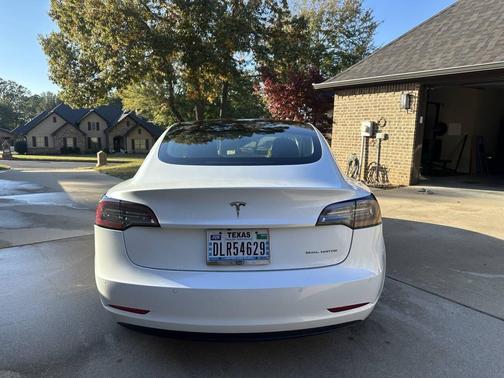 2019 Tesla Model 3 Performance