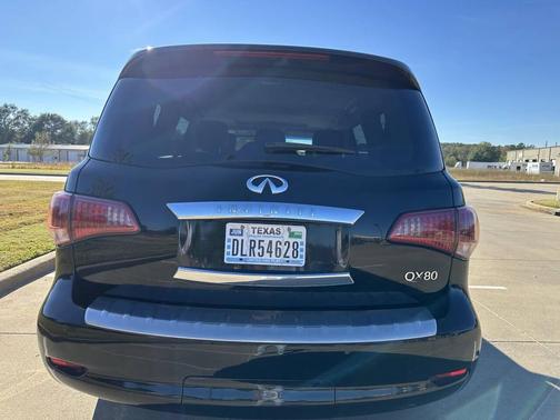 2015 INFINITI QX80 Base