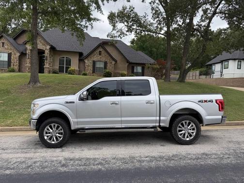 Ingot Silver Metallic 2015 Ford F-150 Lariat