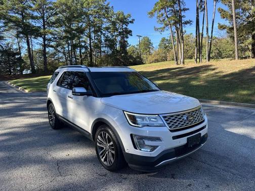 2017 Ford Explorer Platinum