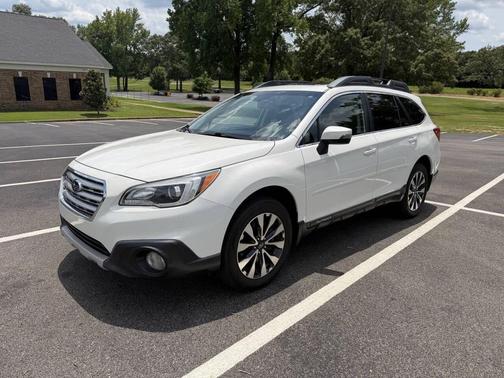 Crystal White Pearl 2016 Subaru Outback 2.5i Limited