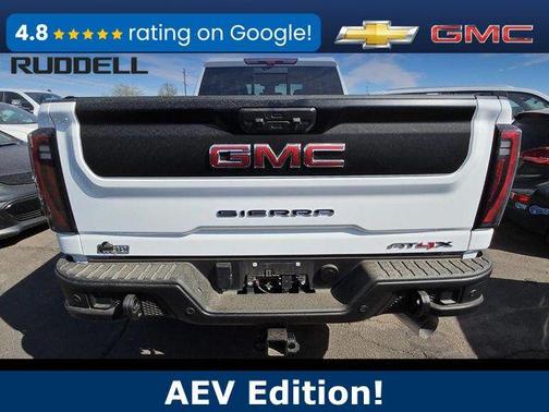 Summit White 2024 GMC Sierra 2500 AT4X
