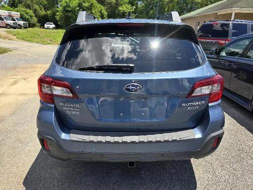 Blue 2018 Subaru Outback 3.6R Limited