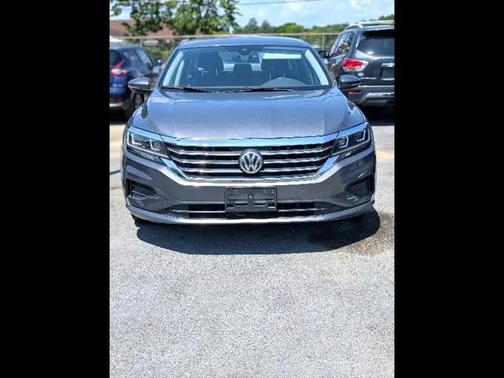 2020 Volkswagen Passat 2.0T SE