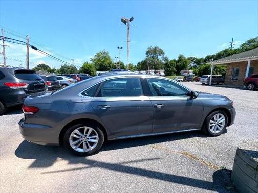2020 Volkswagen Passat 2.0T SE