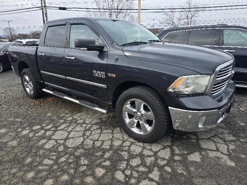 2014 RAM 1500 SLT